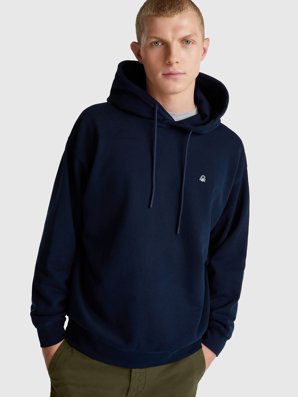 SWEATER W/HOOD Herren image number null