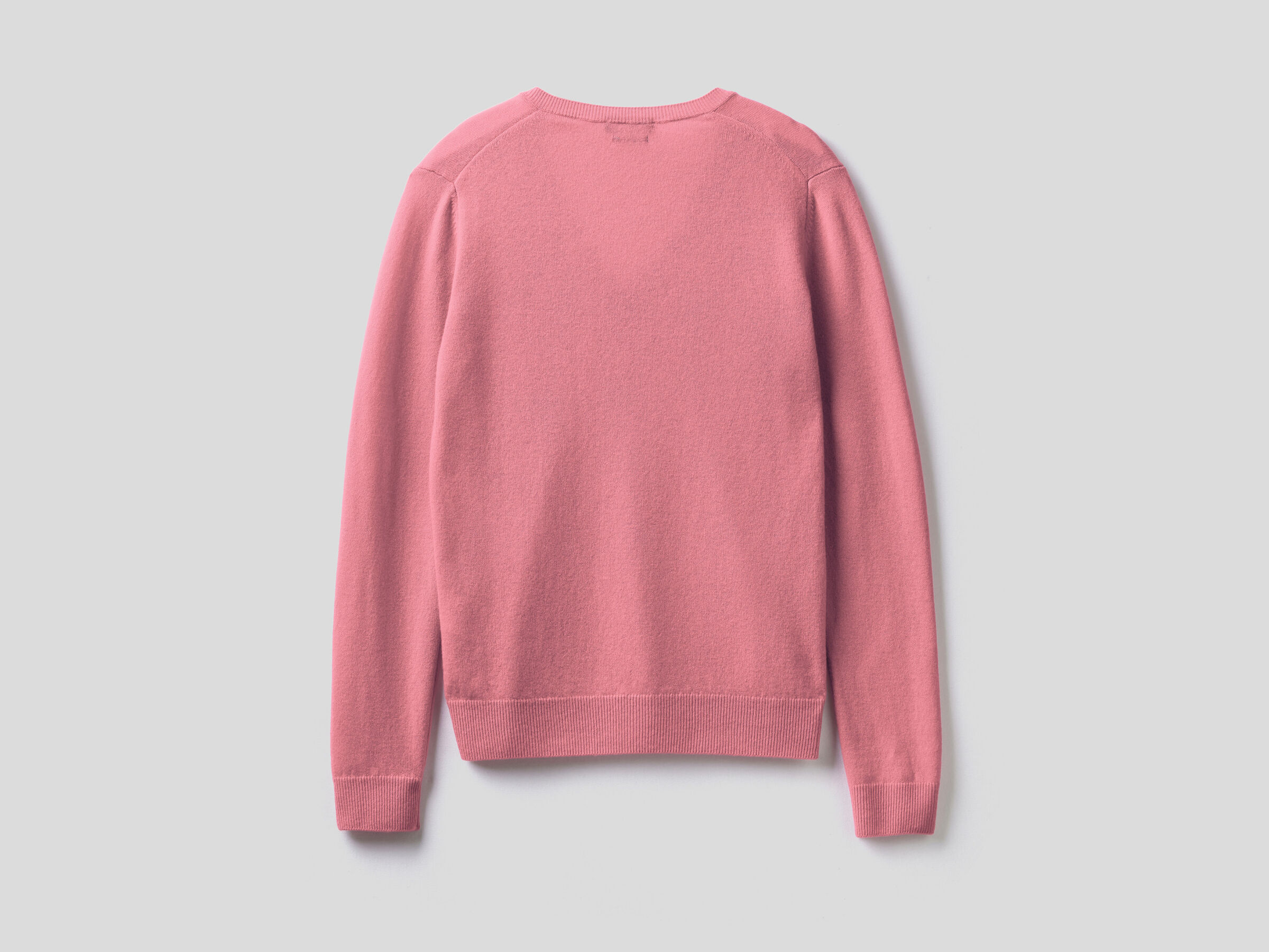 Pullover aus reiner Schurwolle mit V-Ausschnitt image number 6