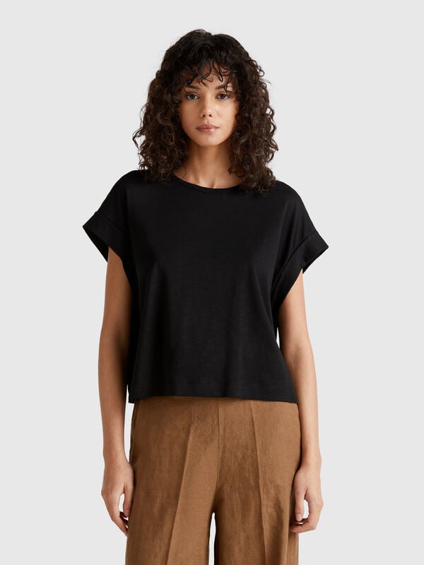 T-Shirt mit kastiger Passform Damen