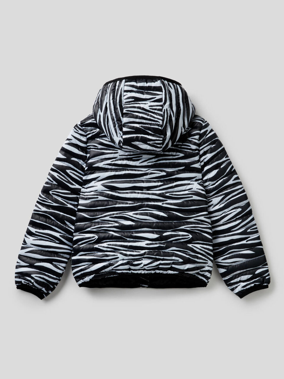 Jacke mit Reißverschluss und Kapuze image number 2