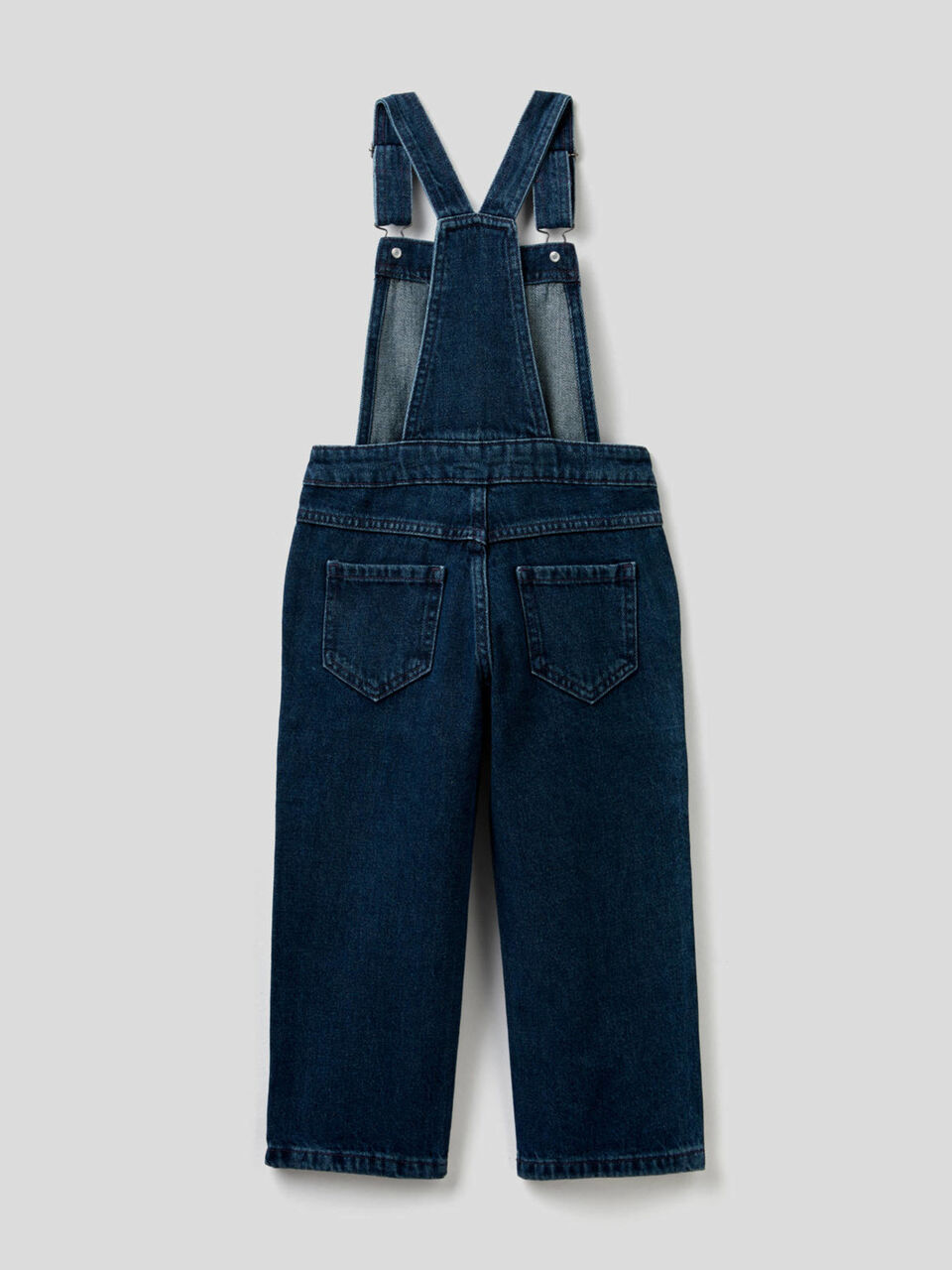 Latzhose aus Denim in reiner Baumwolle image number 2