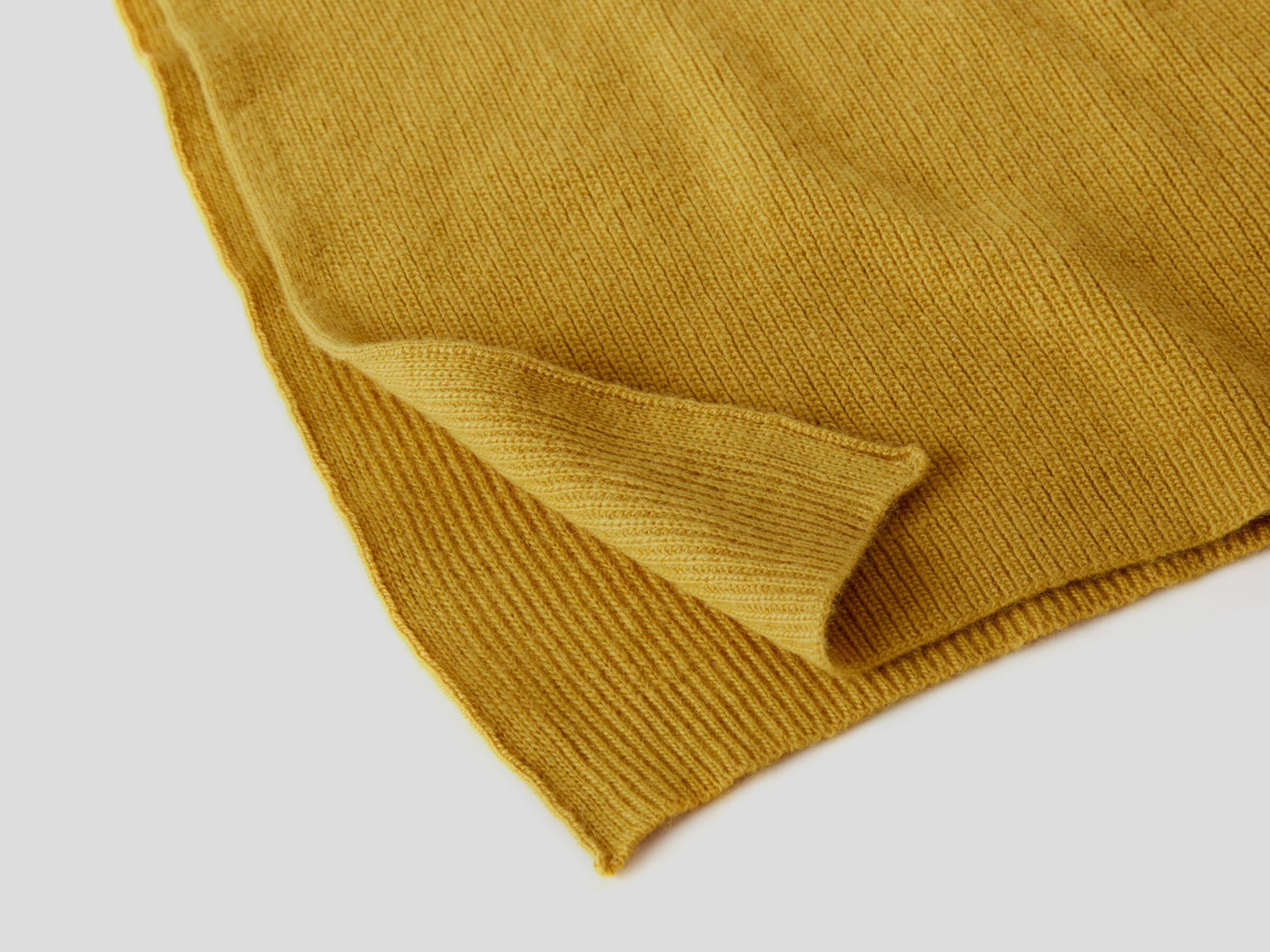 Schal in einer Mischung aus Wolle und Cashmere image number 2