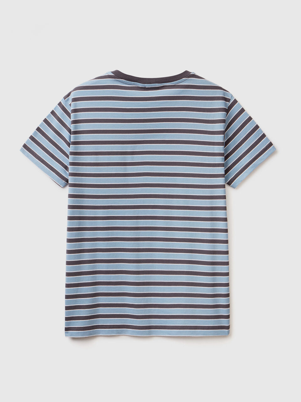 T-Shirt aus 100% Baumwolle mit Streifen image number 2