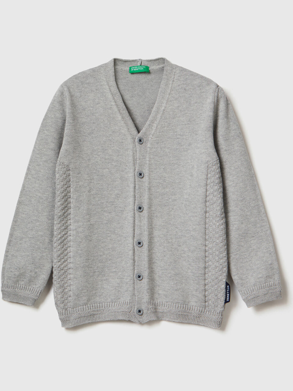 Strickjacke mit V-Ausschnitt image number 1