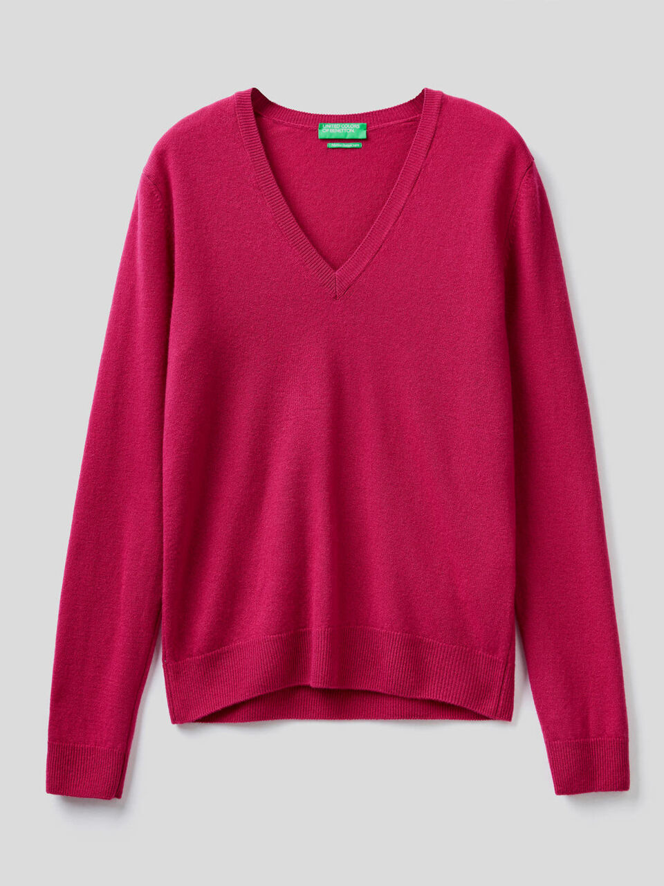 Pullover aus reiner Schurwolle mit V-Ausschnitt image number 1