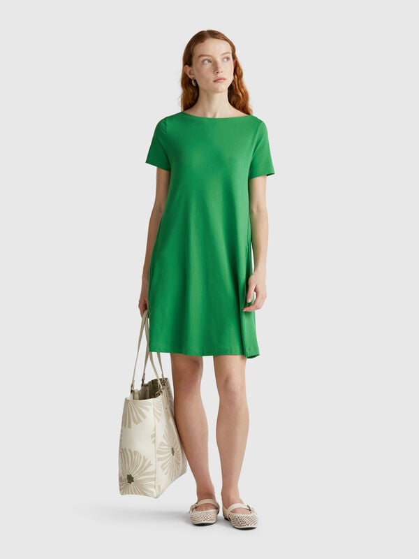 Kurzes ausgestelltes Kleid Damen
