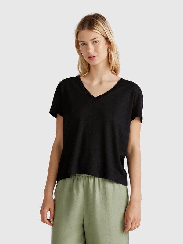 T-Shirt mit V-Ausschnitt aus reinem Leinen Damen