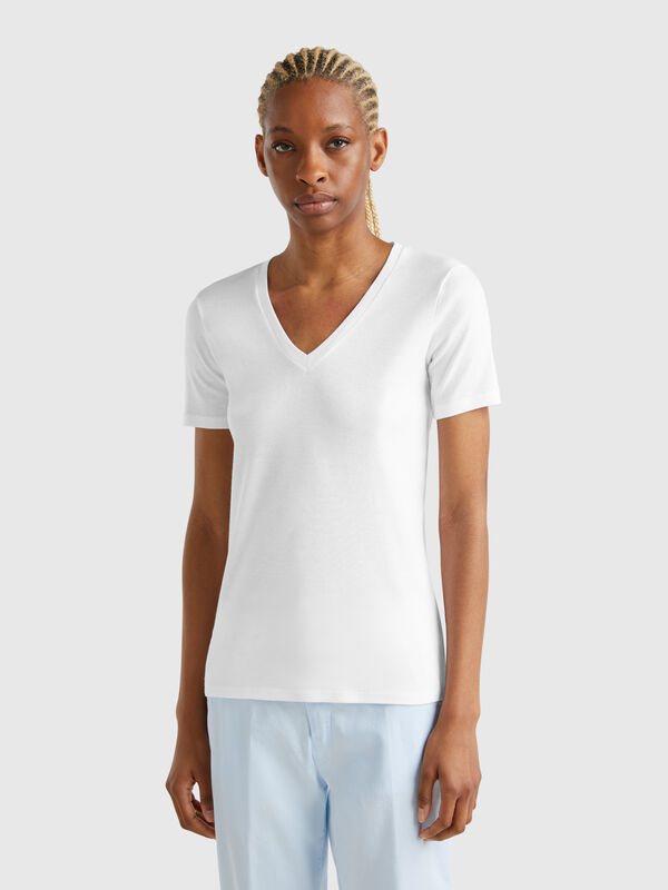 T-Shirt aus reiner Baumwolle mit V-Ausschnitt Damen