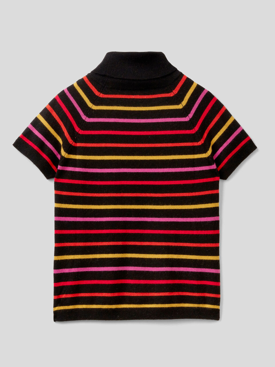 Rollkragenpullover mit kurzen Ärmeln image number 2