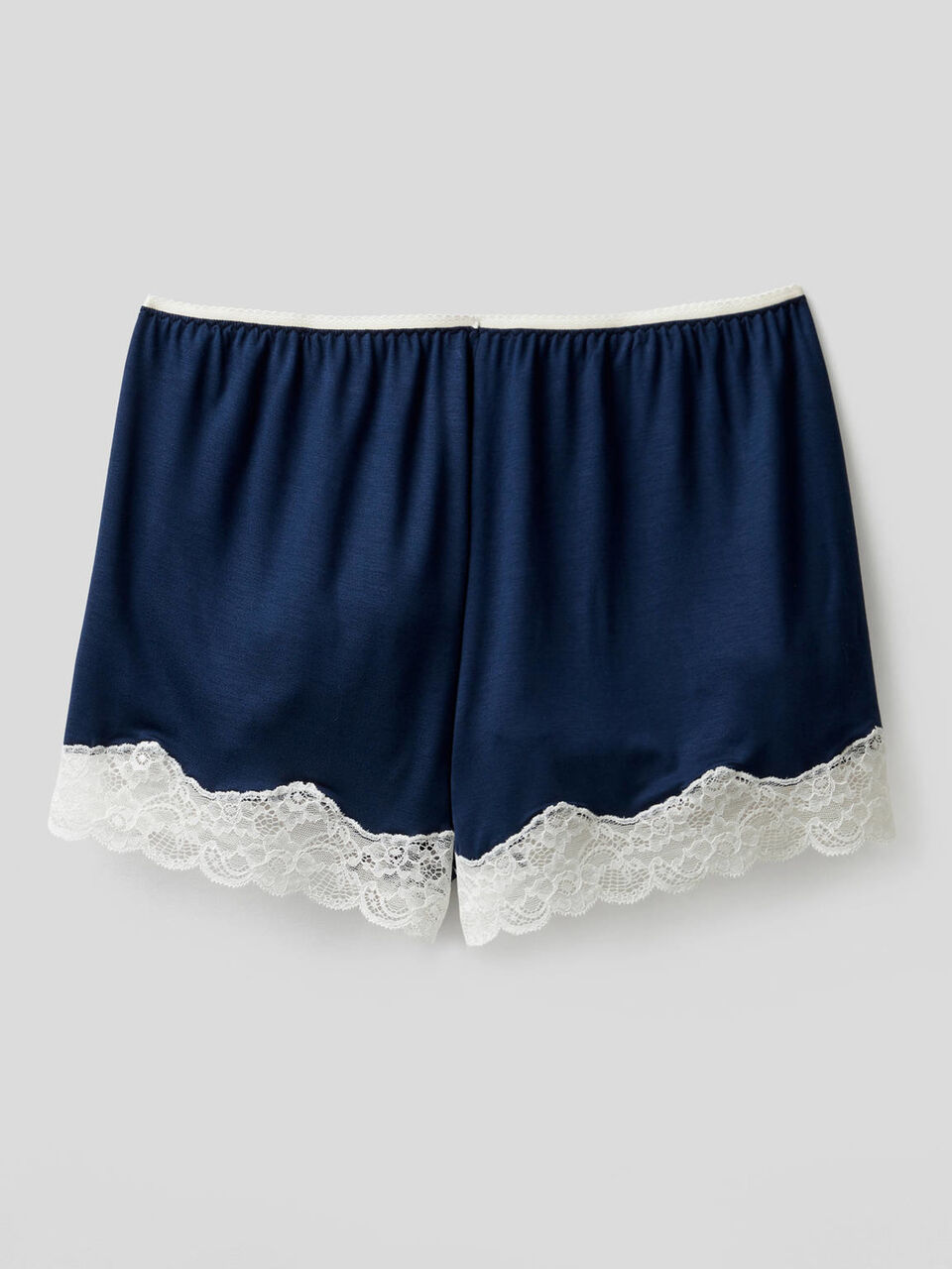 Shorts mit Spitze image number 2