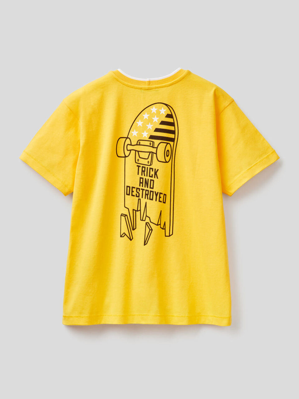 T-Shirt mit kleiner Tasche image number 2