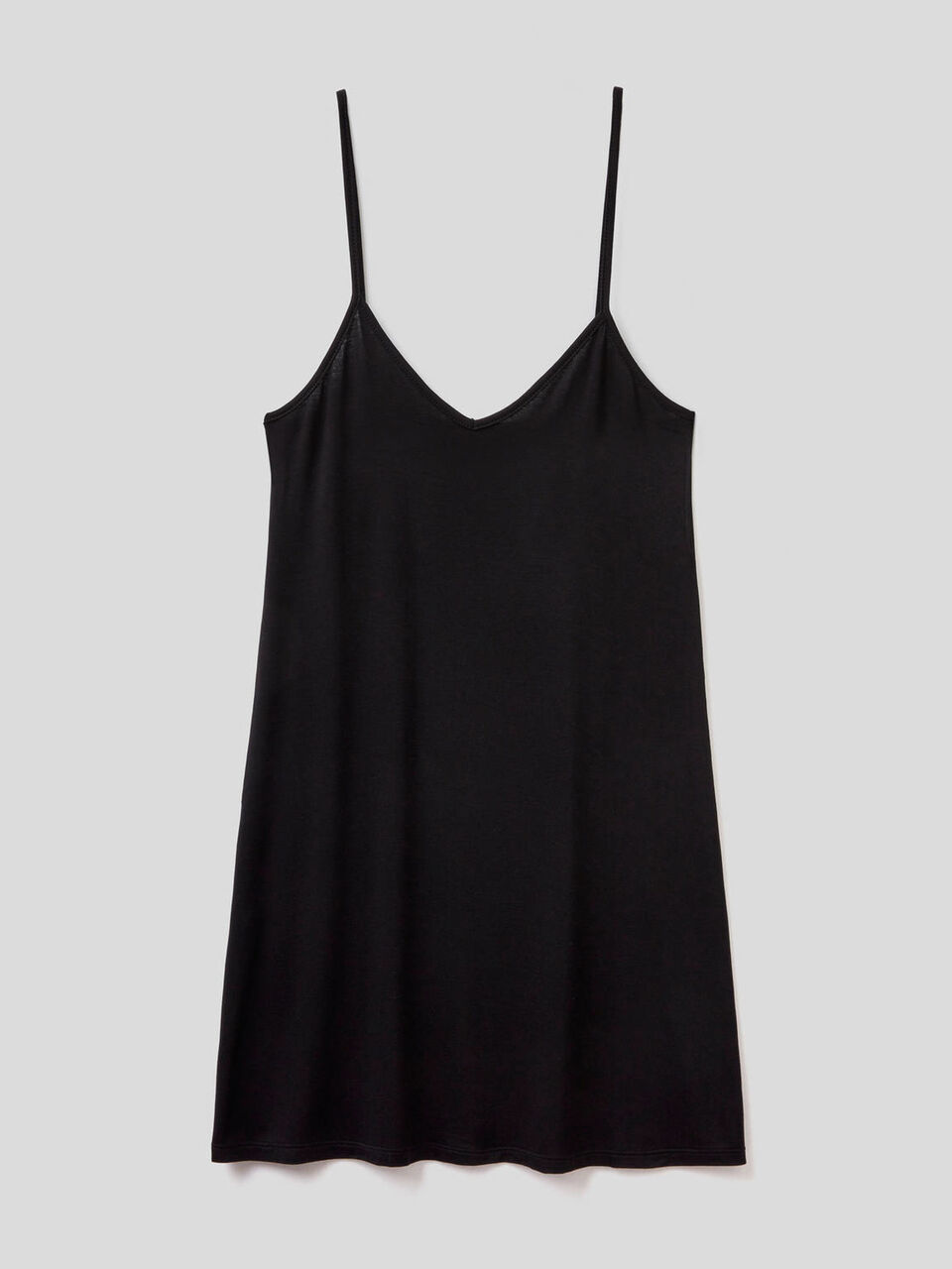 Fließendes Unterkleid mit schmalen Trägern image number 1
