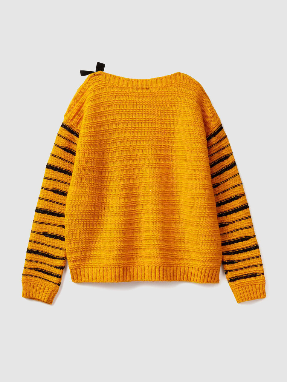 Pullover mit U-Boot-Ausschnitt und Masche image number 2