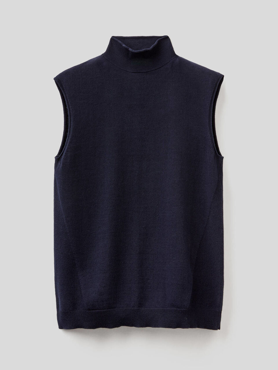 Ärmelloser Pullover in einer Cashmeremischung image number 1