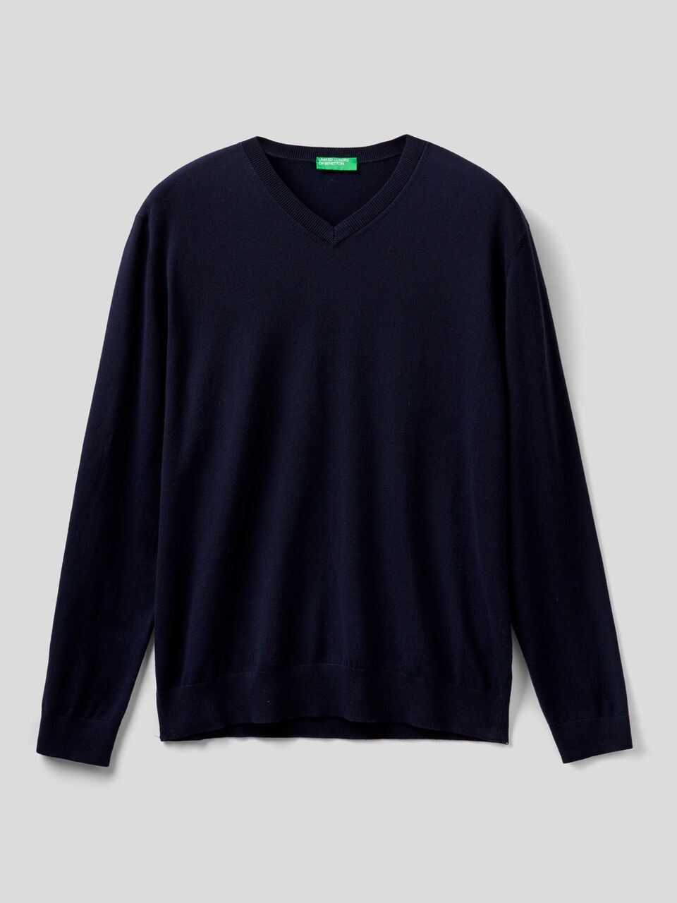 Pullover in einer leichten Baumwollmischung mit V-Ausschnitt image number 1