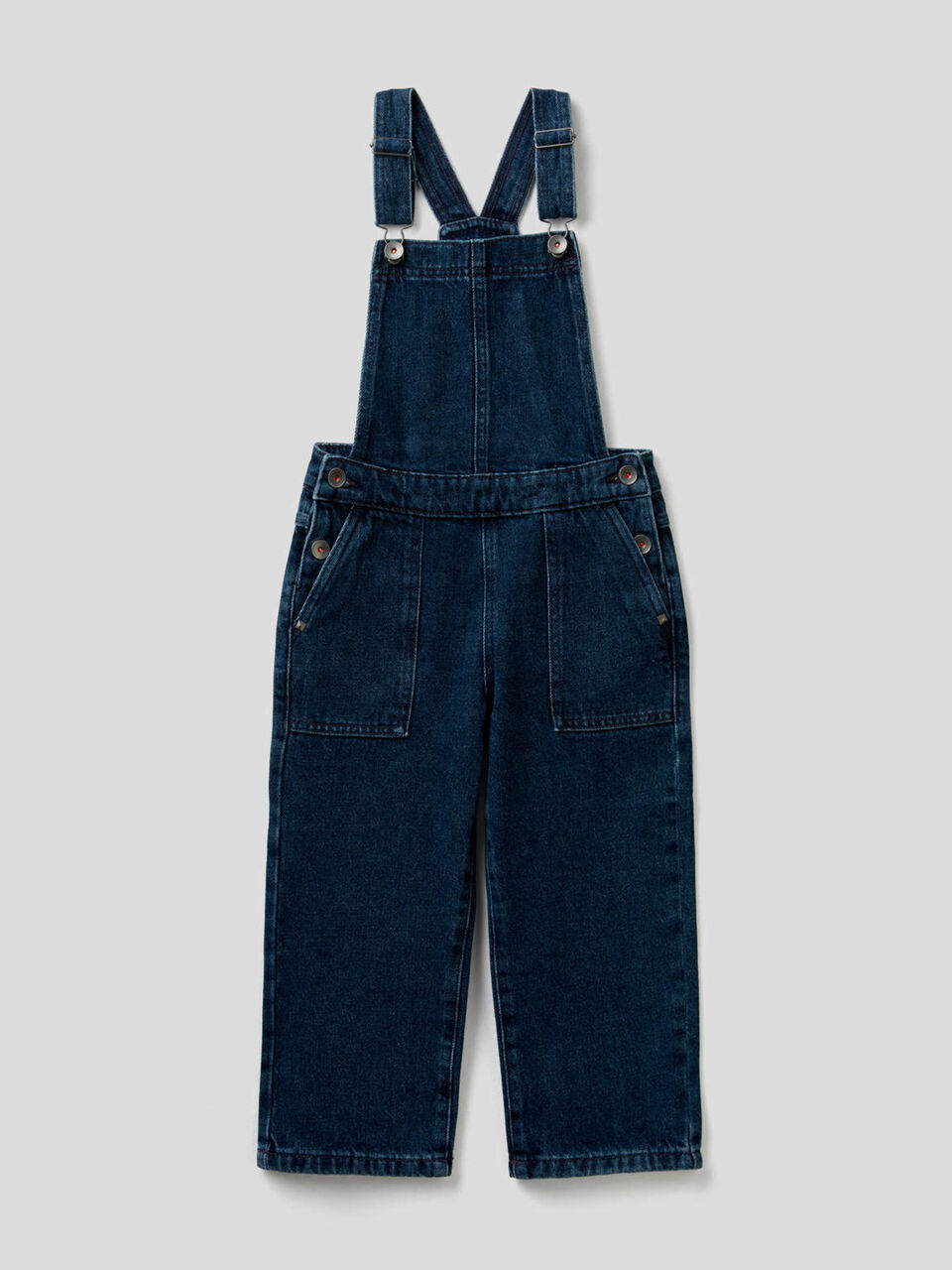 Latzhose aus Denim in reiner Baumwolle image number 1