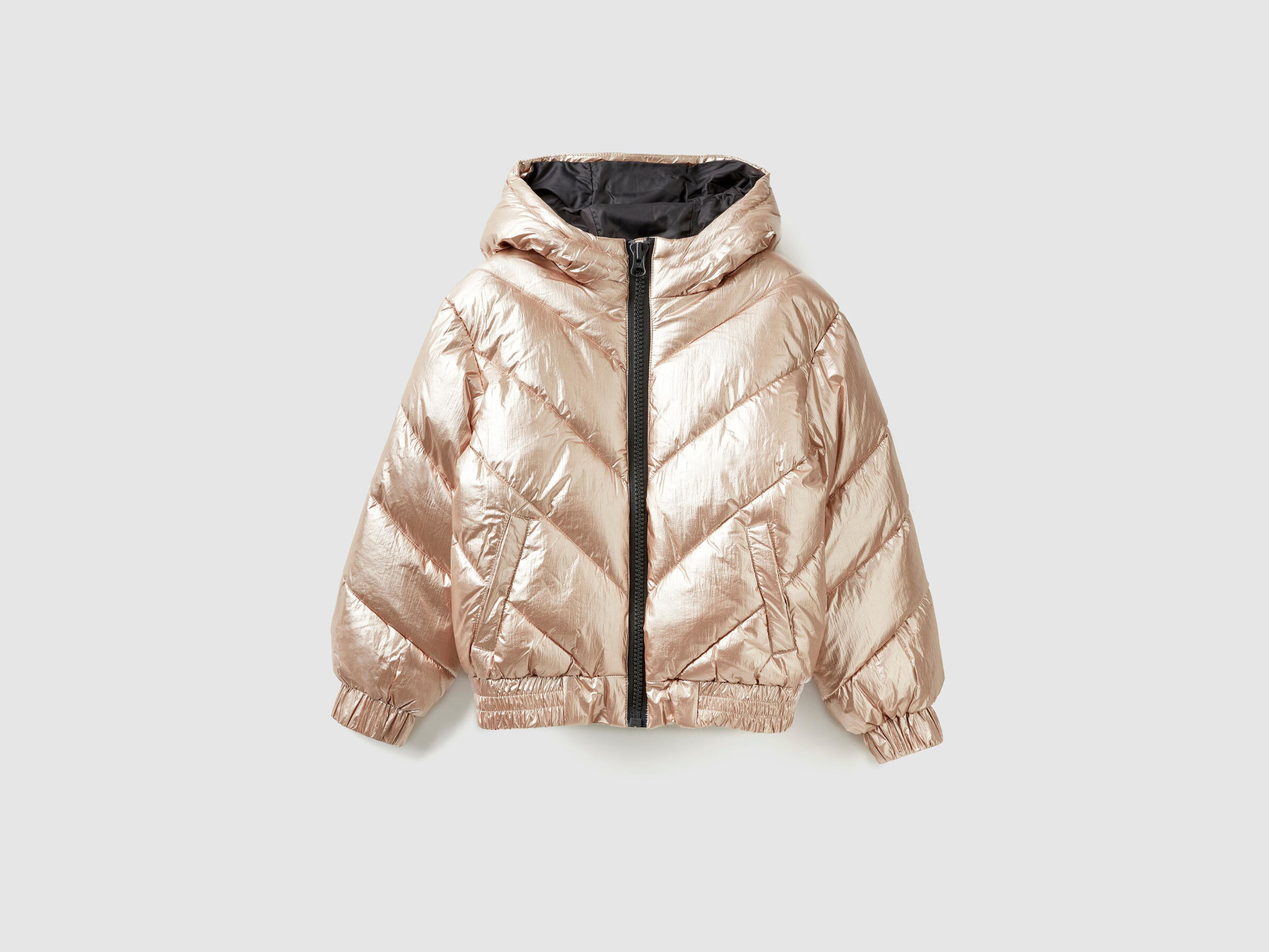 Kurze, glänzende Jacke image number null