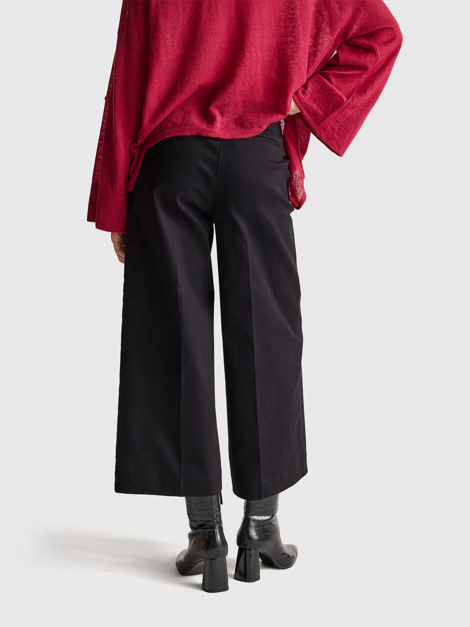 TROUSERS Damen image number null