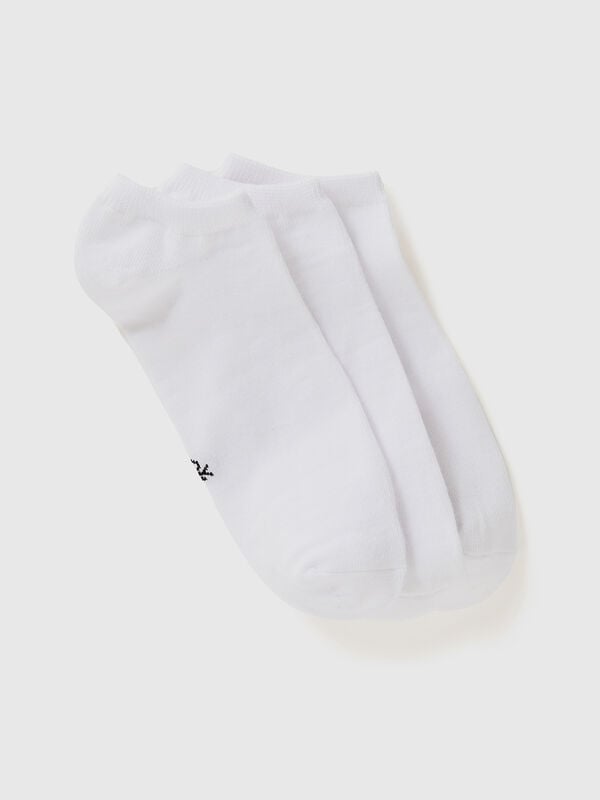 Drei Paar kurze Socken