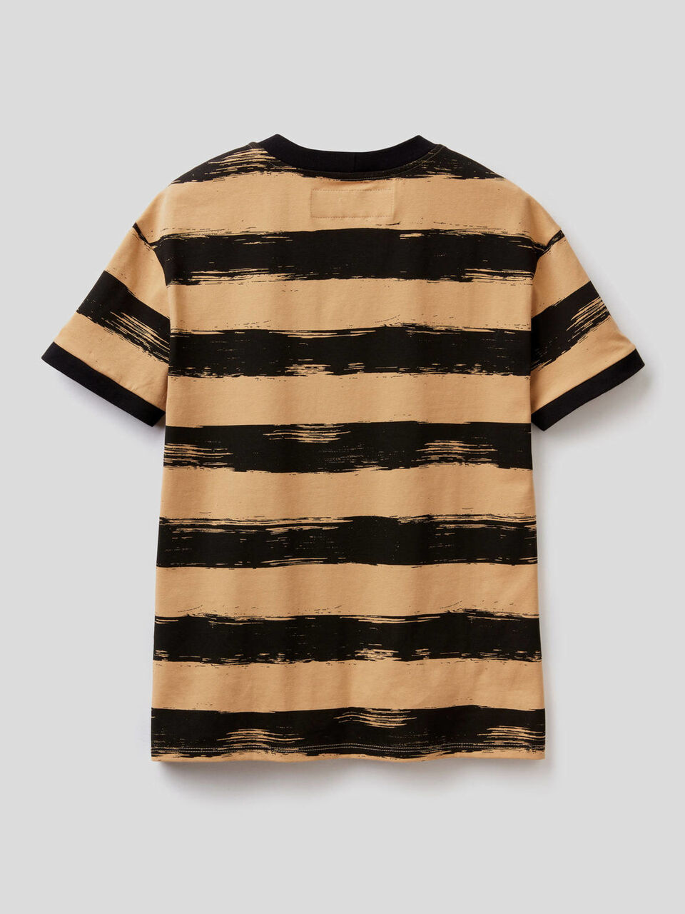 T-Shirt aus stretchiger Baumwolle mit Print image number 2