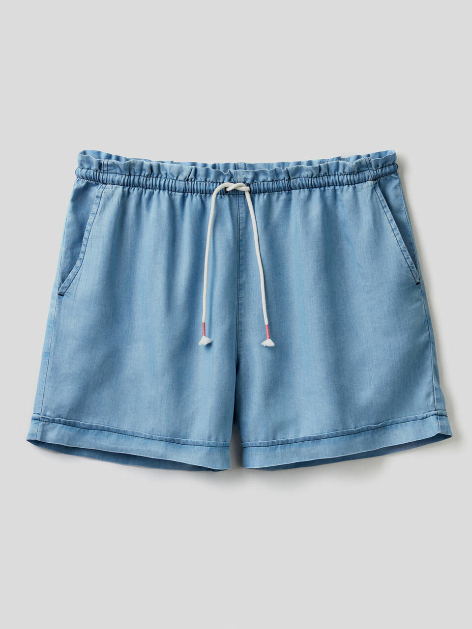 Fließende Shorts in Jeans-Effekt image number 1
