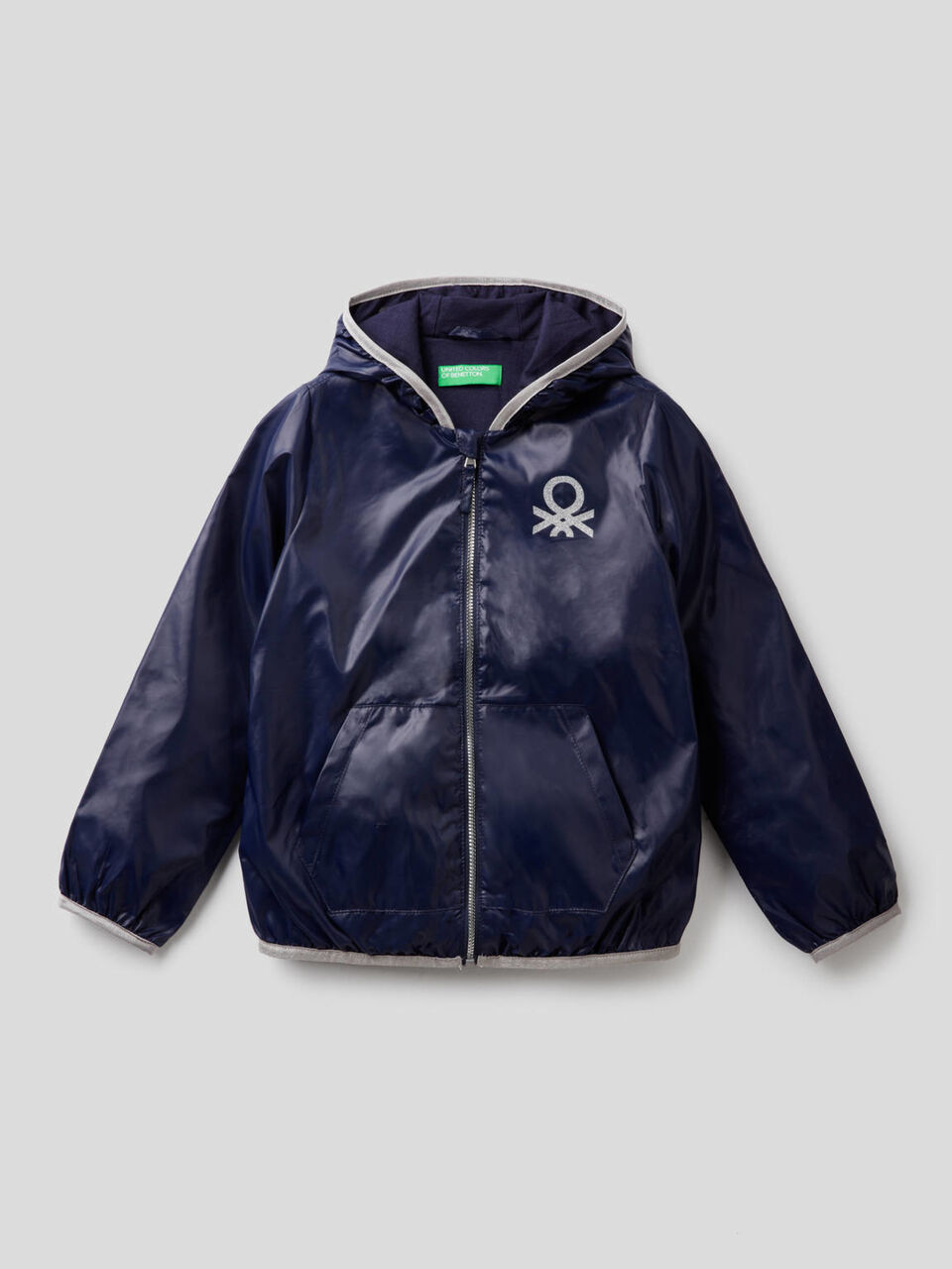 Jacke aus technischem Stoff mit Kapuze image number 1