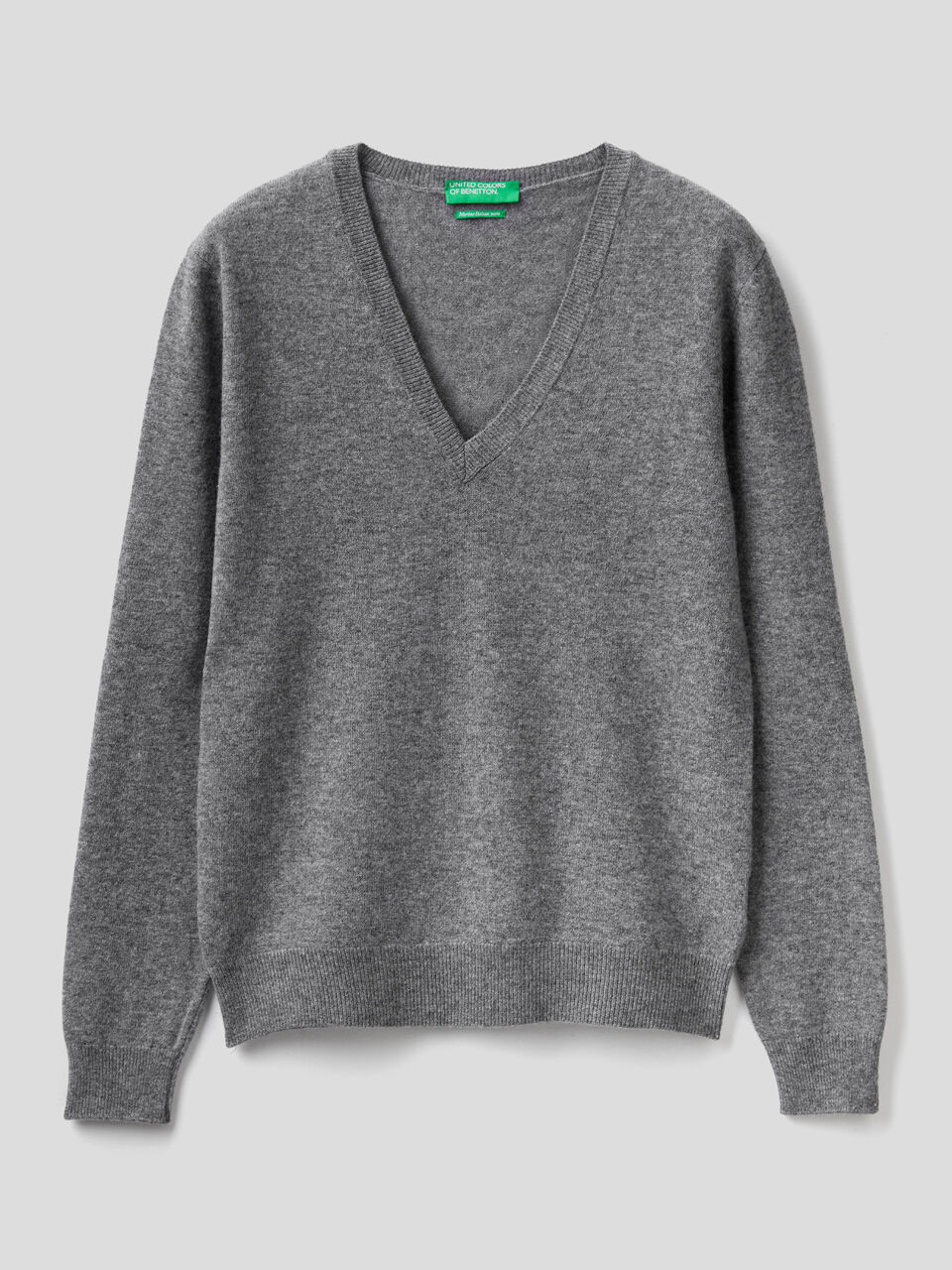 Pullover aus reiner Schurwolle mit V-Ausschnitt image number 1