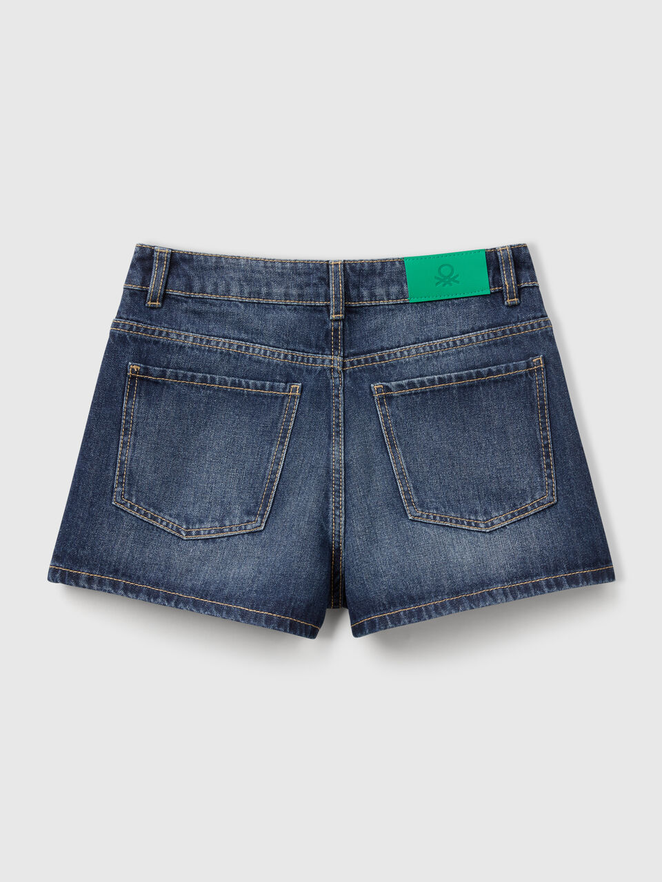 SHORTS Damen image number 2