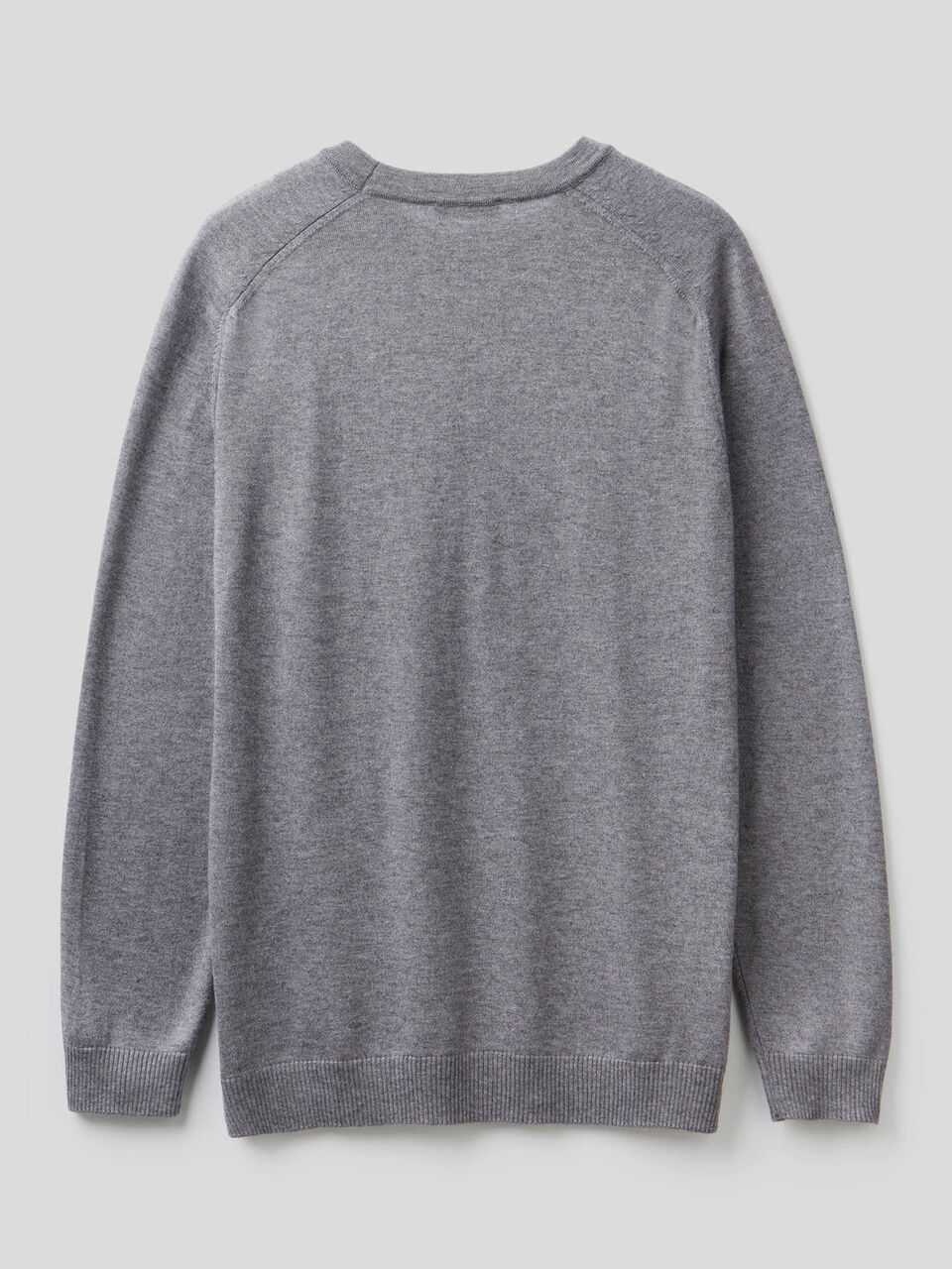 Einfarbiger Pullover mit Rundausschnitt image number 2