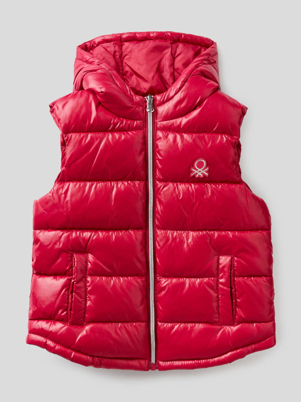 Ärmellose Jacke mit Reißverschluss und Kapuze image number 1