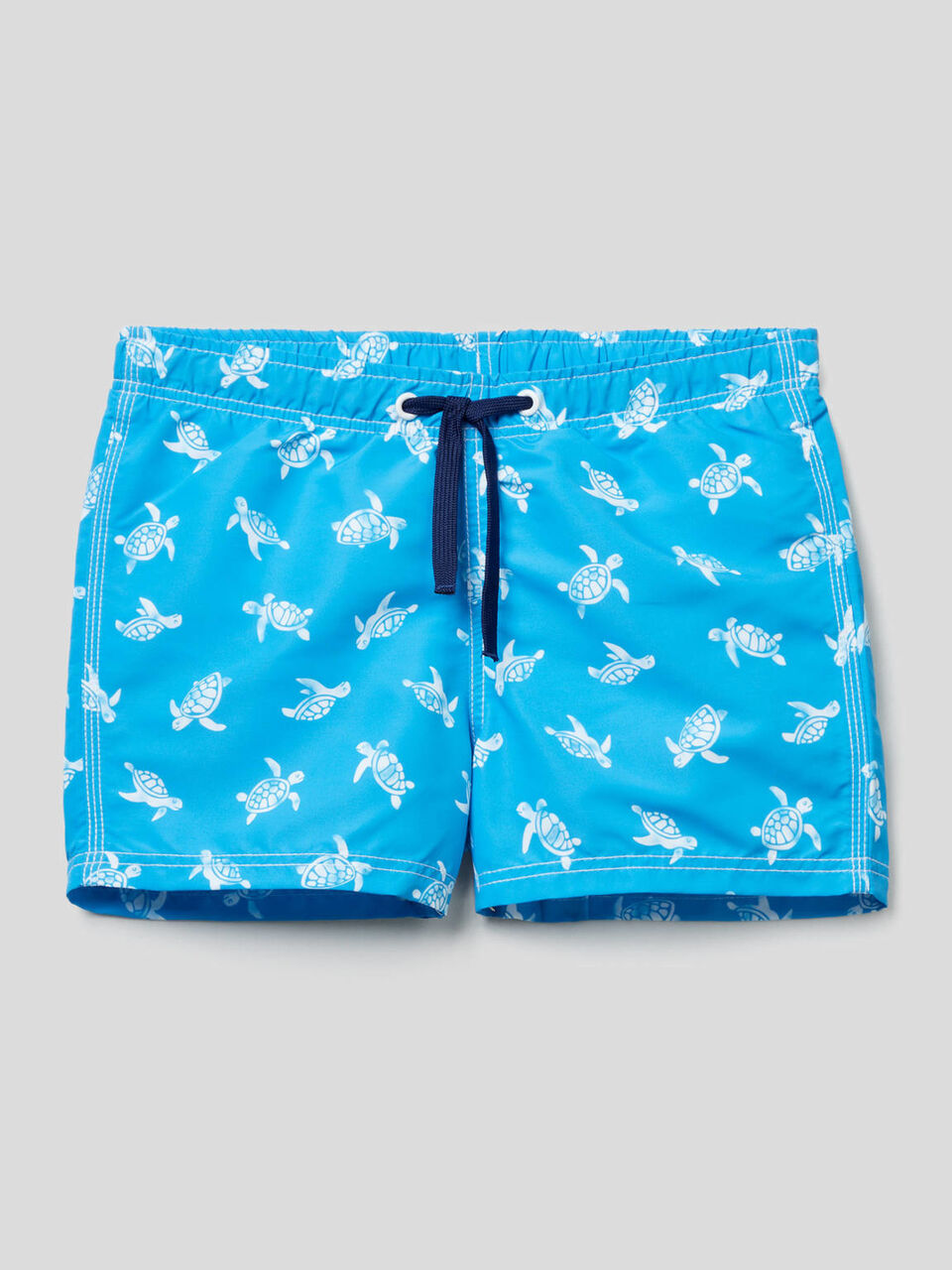Badeshorts mit Schildkrötenmuster image number 1