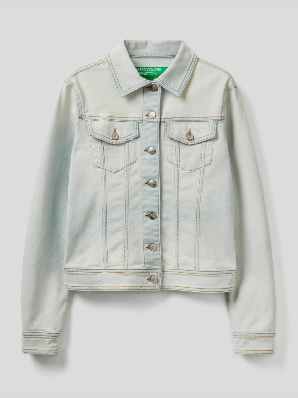 Taillierte Jeansjacke image number 1