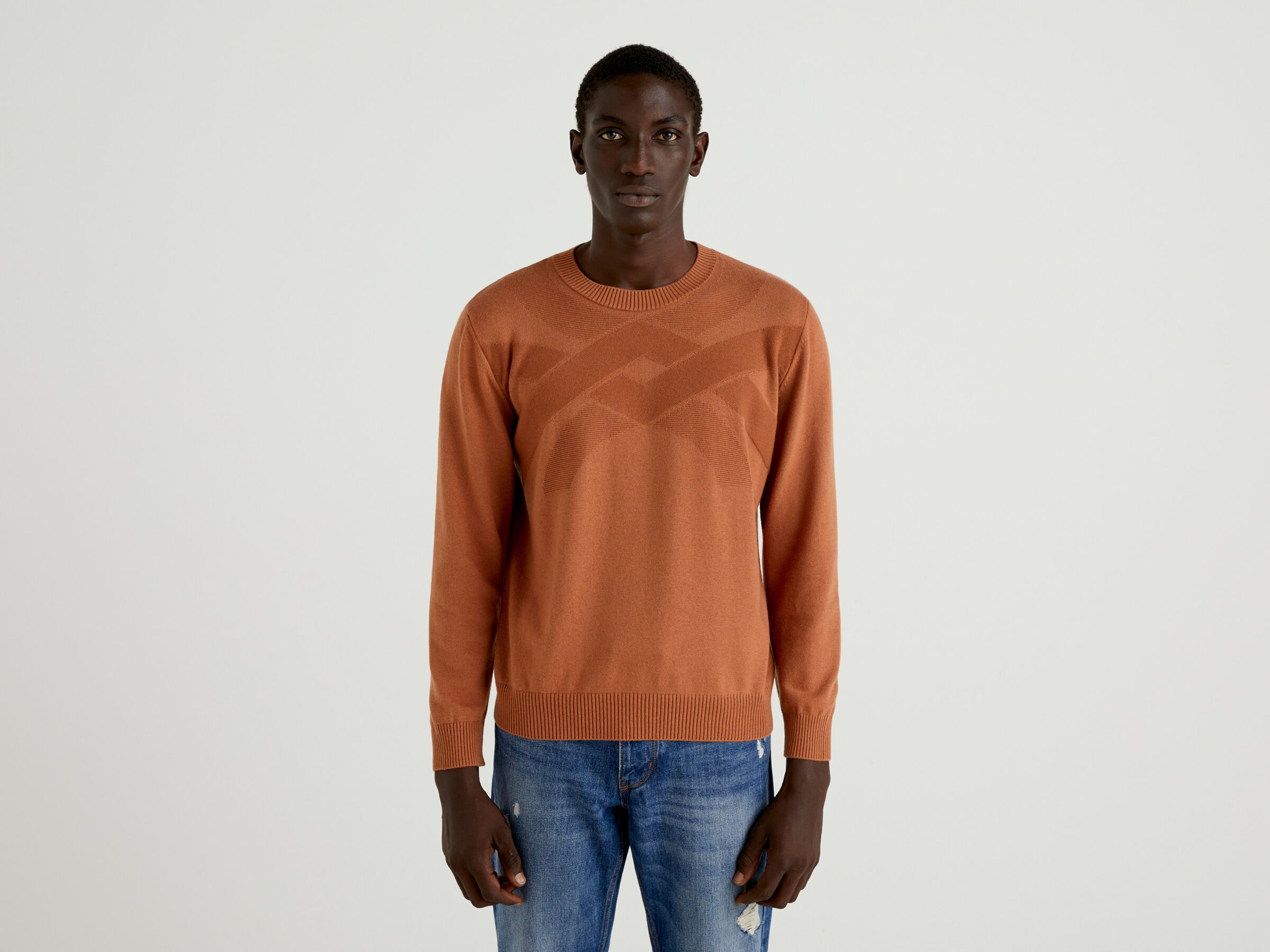 Pullover mit Logo image number 4