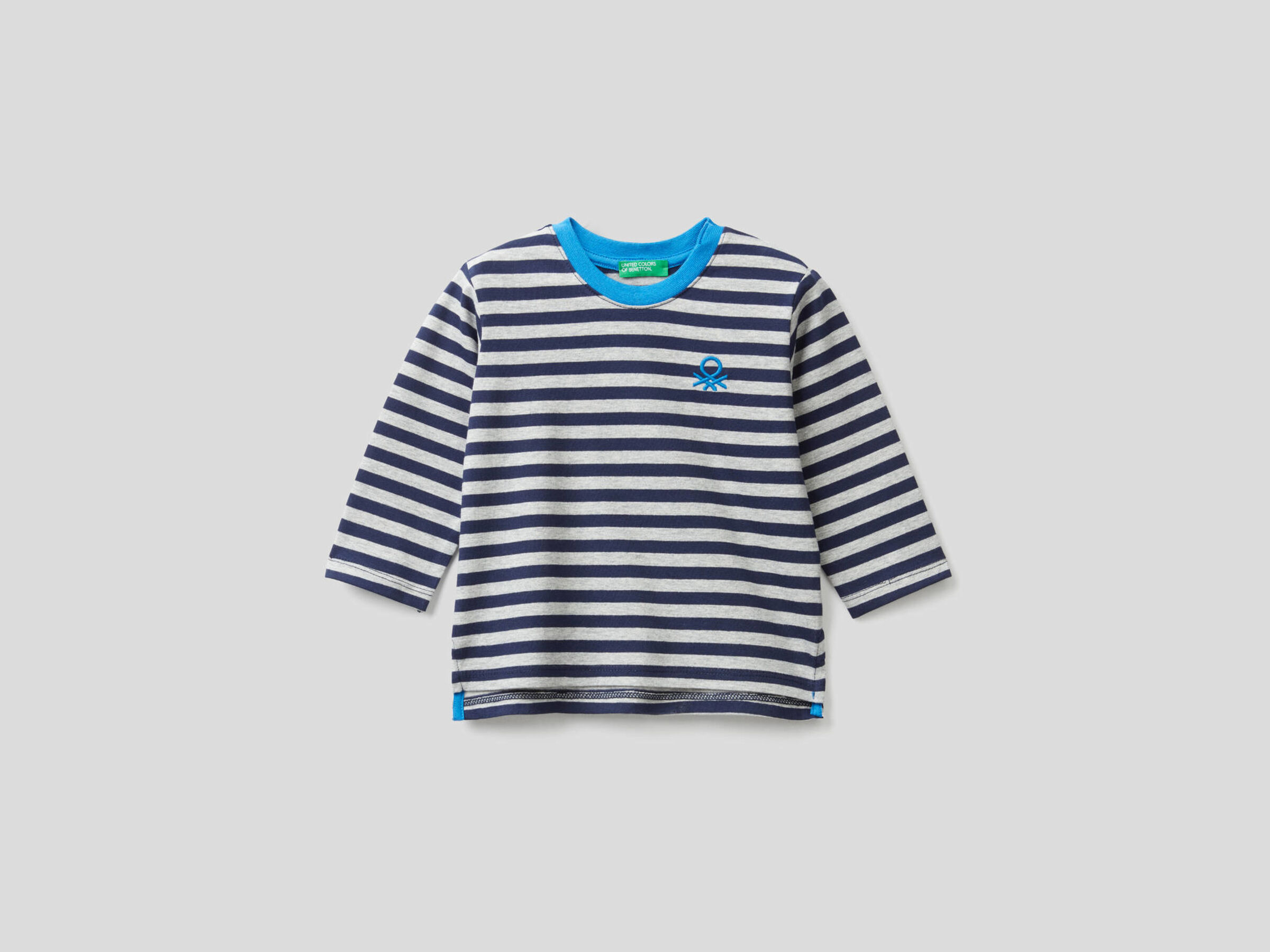 Gestreiftes T-Shirt aus Bio-Baumwolle image number null