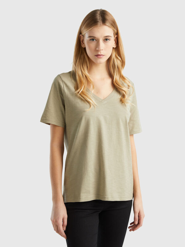 Geflammtes Baumwoll-T-Shirt mit V-Ausschnitt Damen