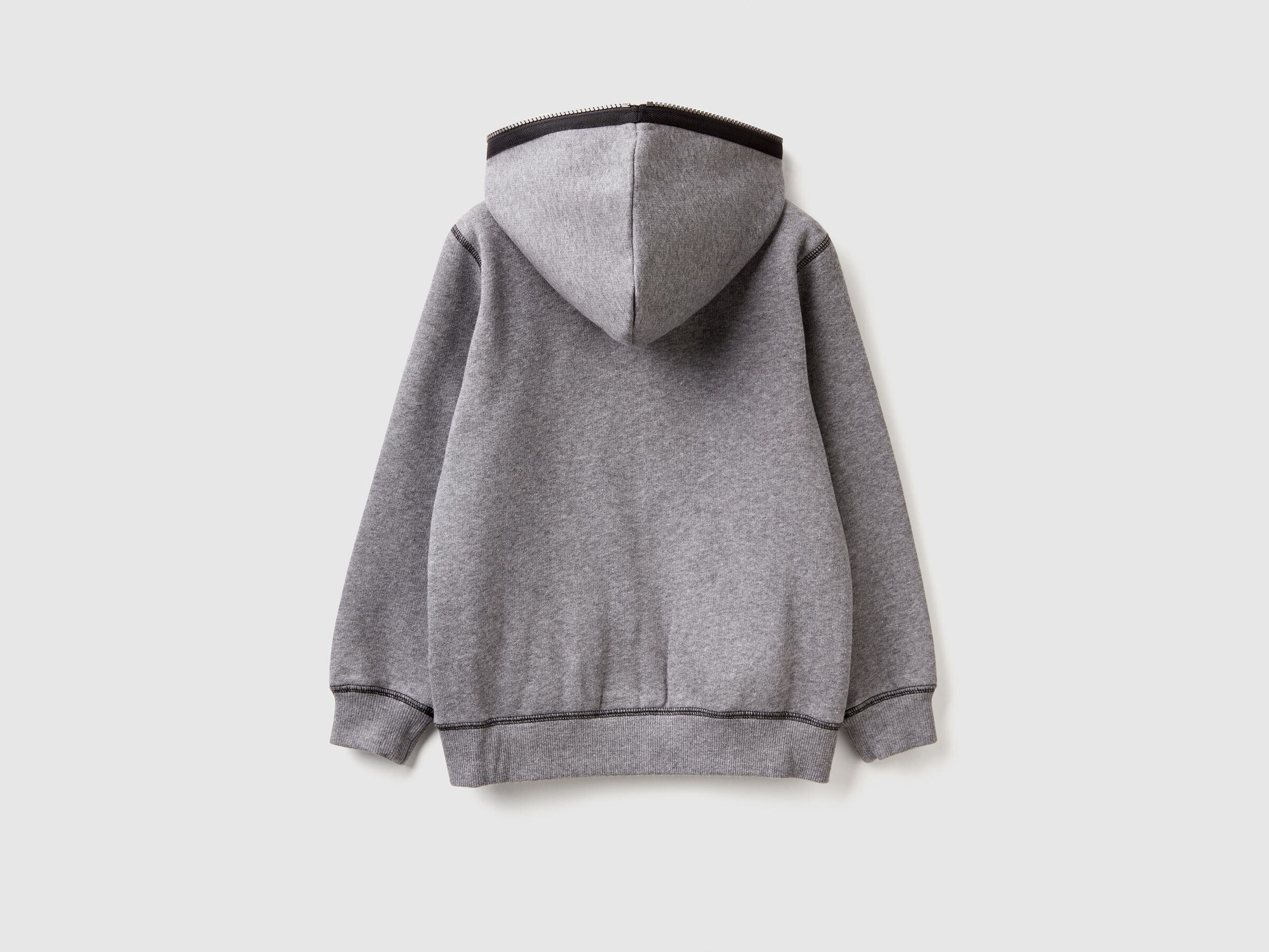Sweatshirt mit Kapuze und Schriftzügen image number null