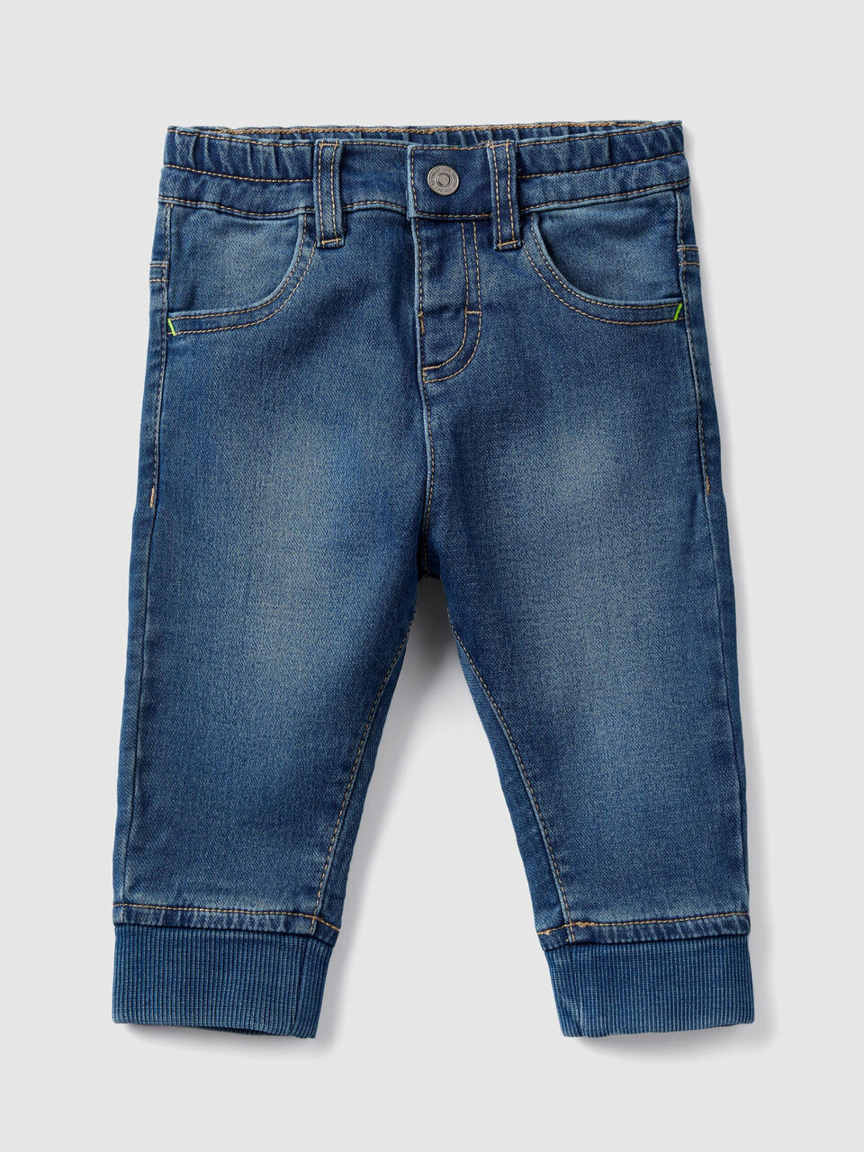 Jeans mit gerippten Bündchen image number 1