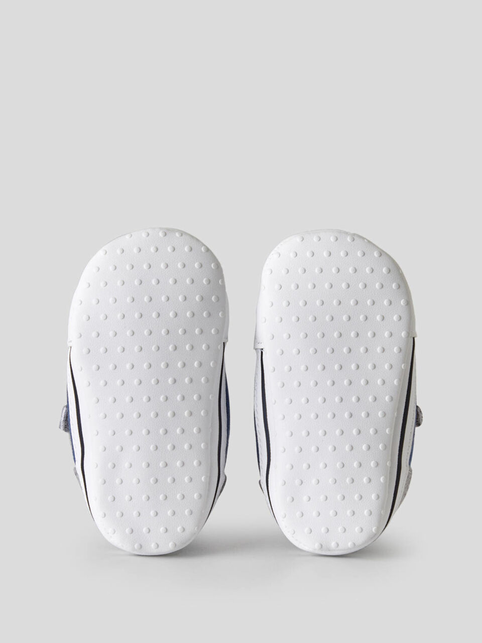 Sneakers mit Tier-Design image number 2