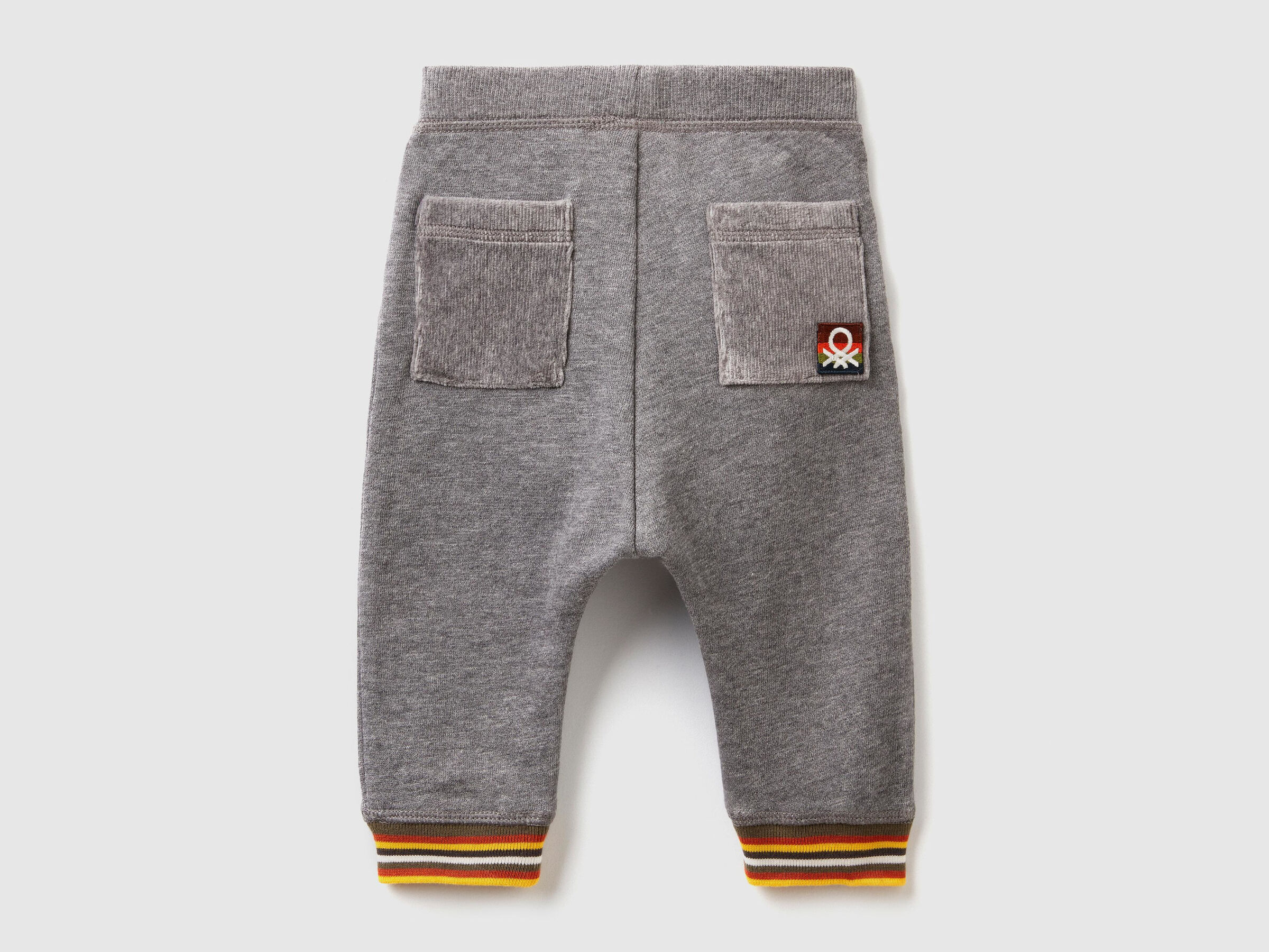 Hose mit Taschen in Chenille image number null