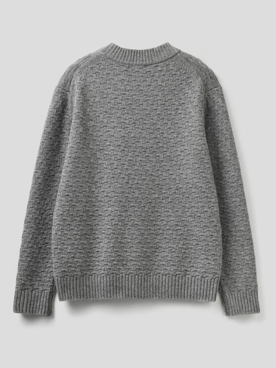 Pullover mit besonderer Verarbeitung und Rundausschnitt image number 2