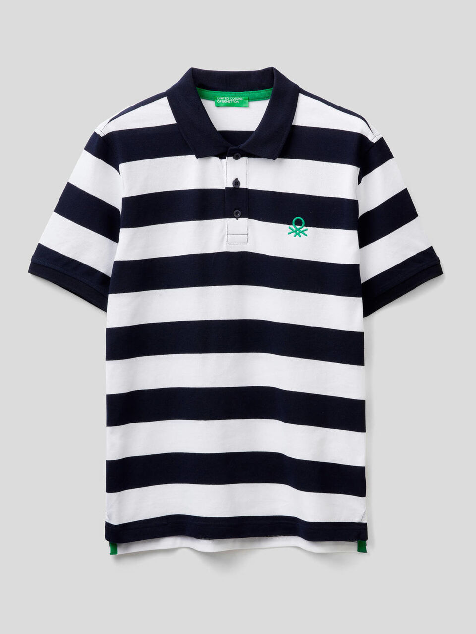 Polo aus stretchiger Baumwolle mit Streifen image number 1