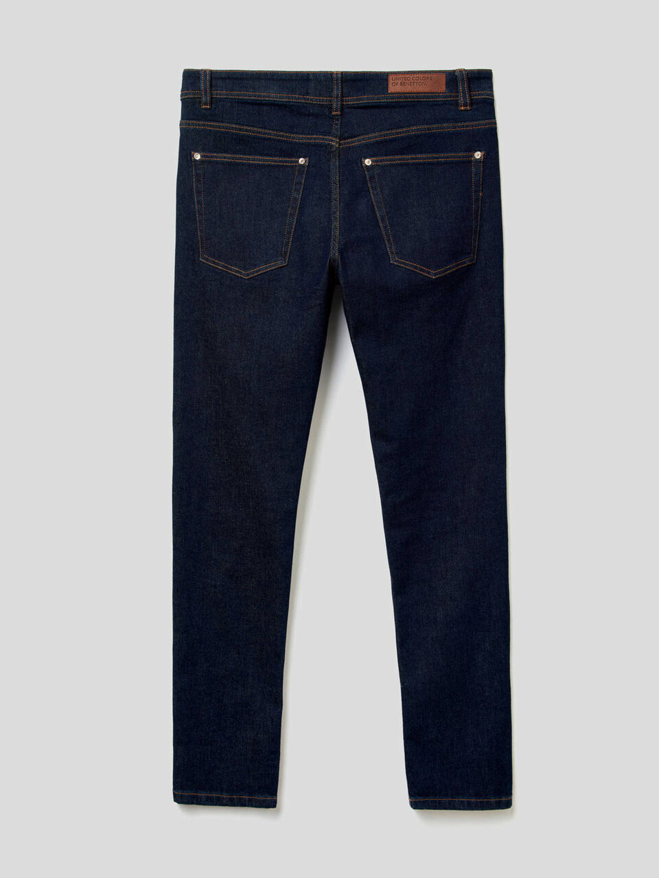 Slim Fit-Jeans mit fünf Taschen image number 2