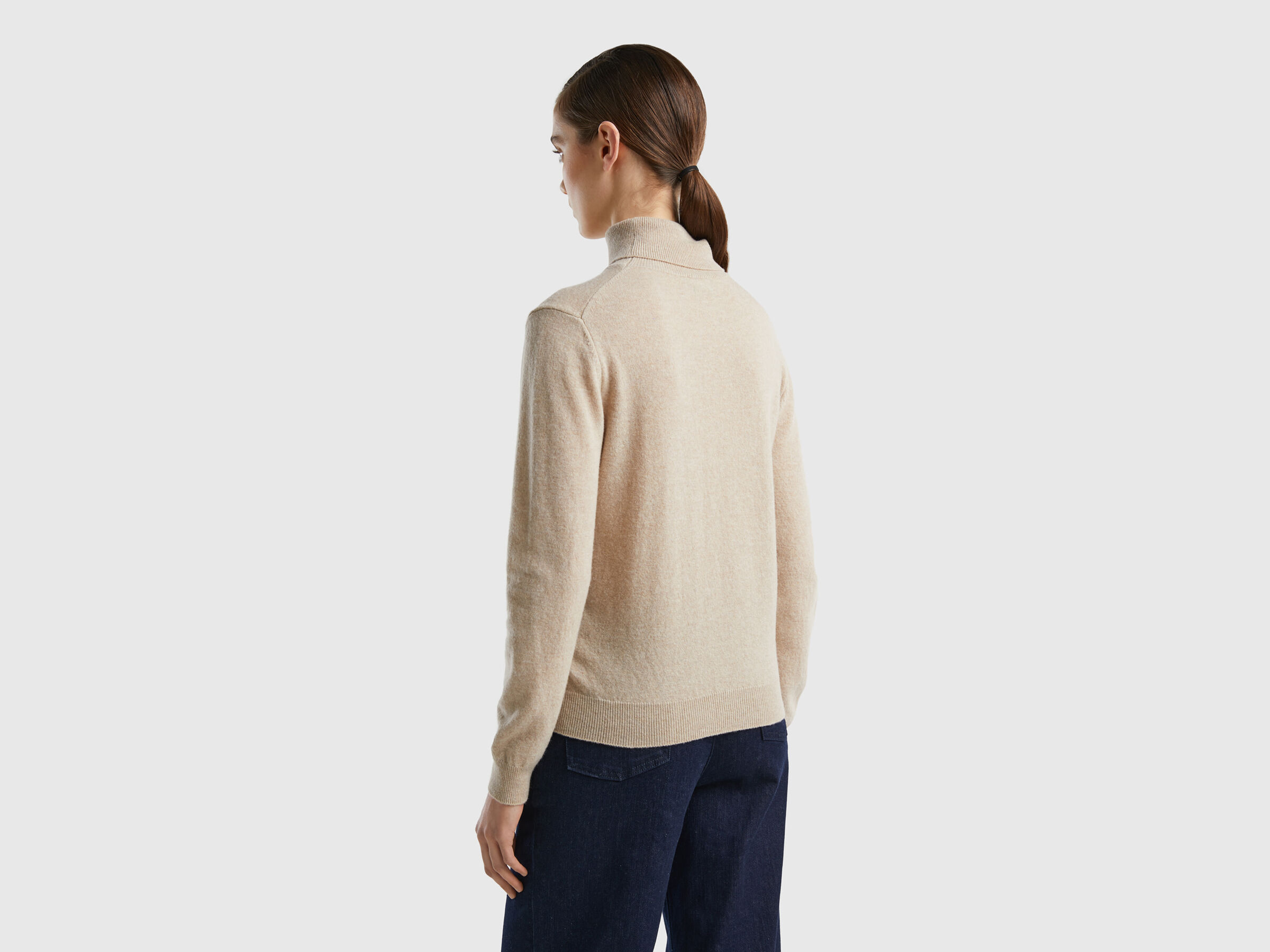 Rollkragenpullover aus reiner Schurwolle image number 2