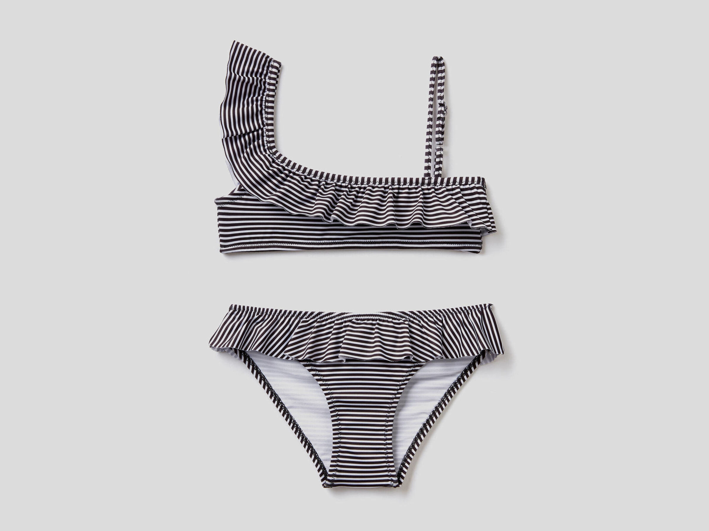 Bikini mit Streifen und Rüschen image number null