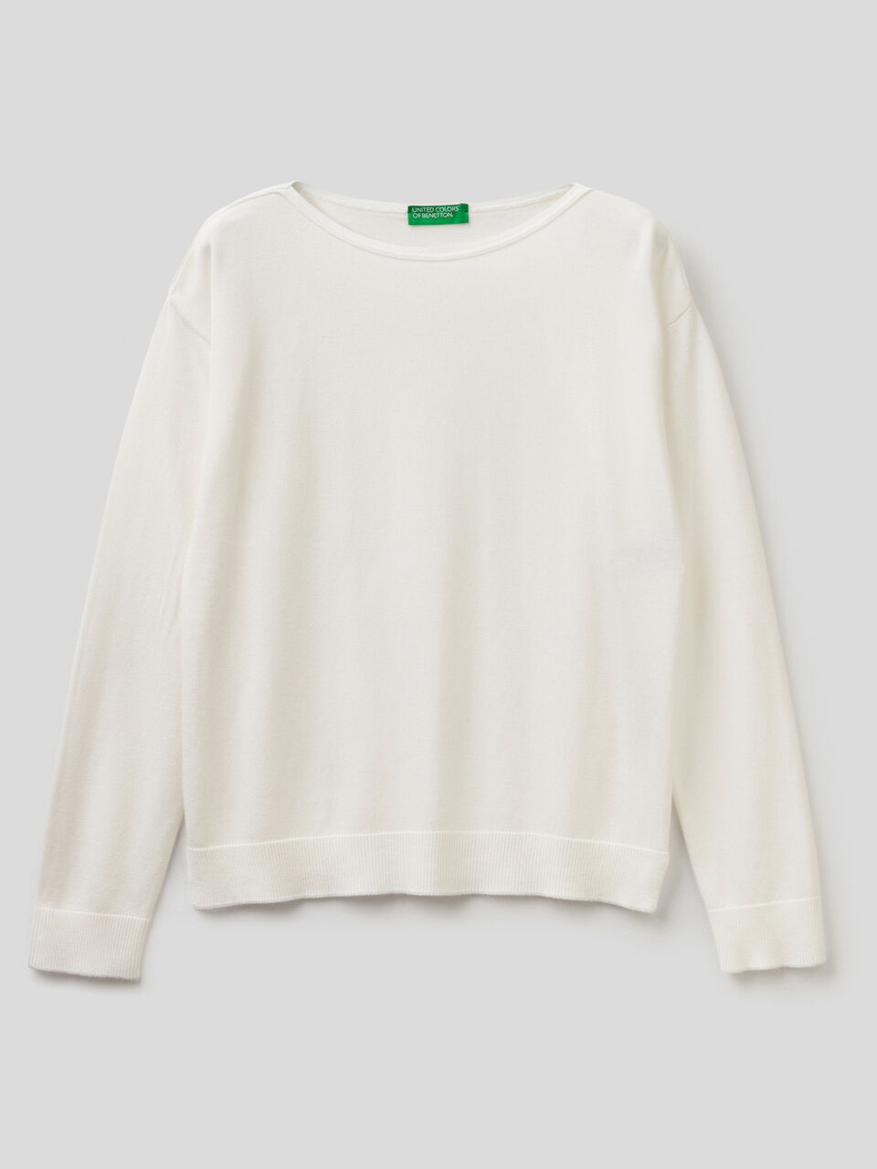 Pullover mit Carmenausschnitt image number 1