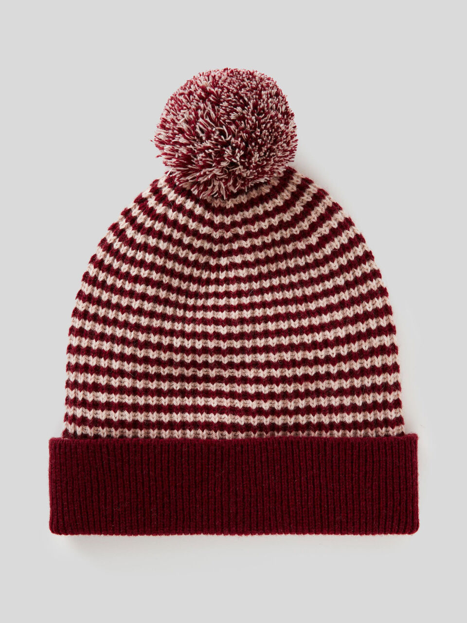 Strickmütze mit Pompon image number 1