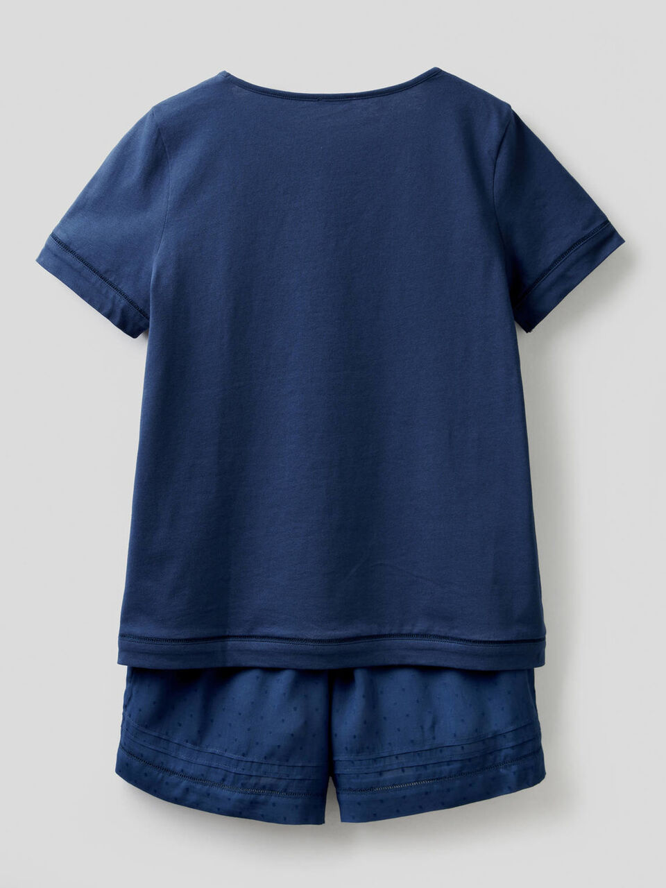 Pyjama-Set mit T-Shirt und Shorts image number 2