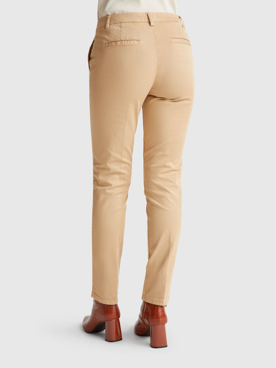 TROUSERS Damen image number null