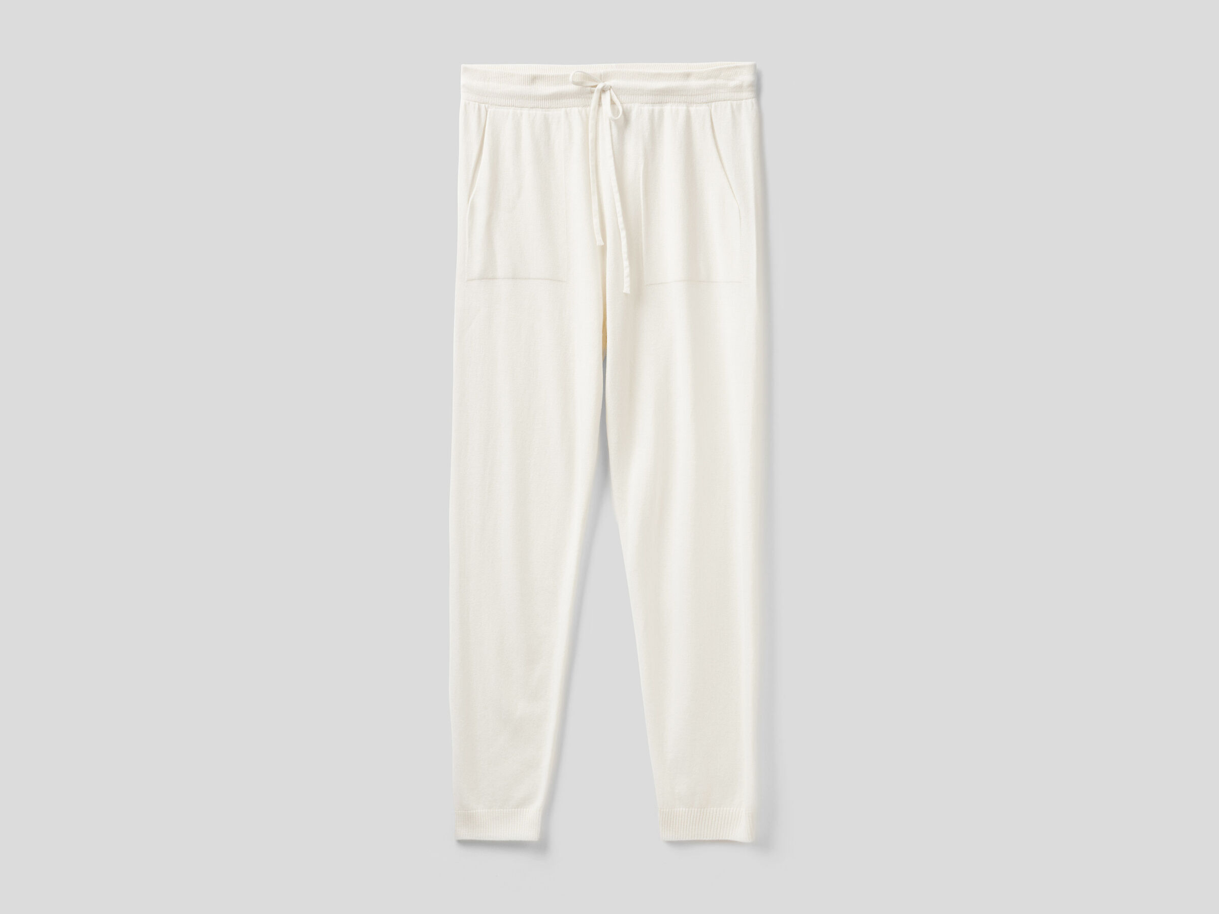 Sportliche Hose aus einer Wollmischung image number 4