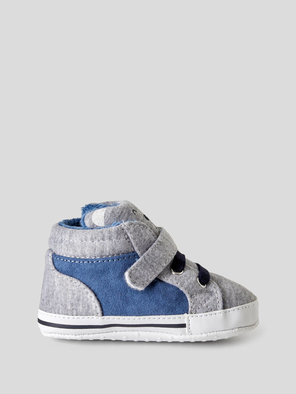 Sneakers mit Tier-Design image number 1